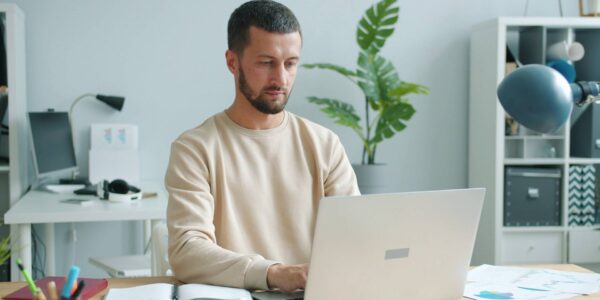 Jak przygotować się do zakupu ubezpieczenia samochodu?